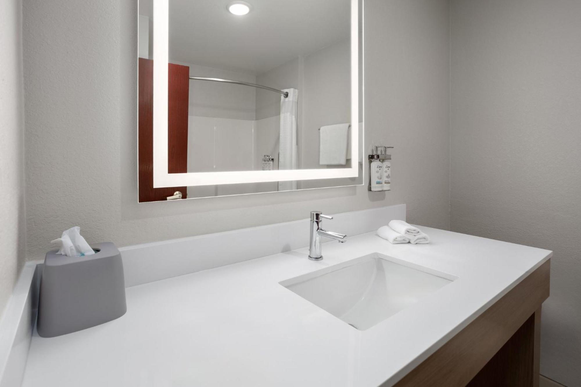 Holiday Inn Express Hotel & Suites Acme-Traverse City By Ihg Zewnętrze zdjęcie