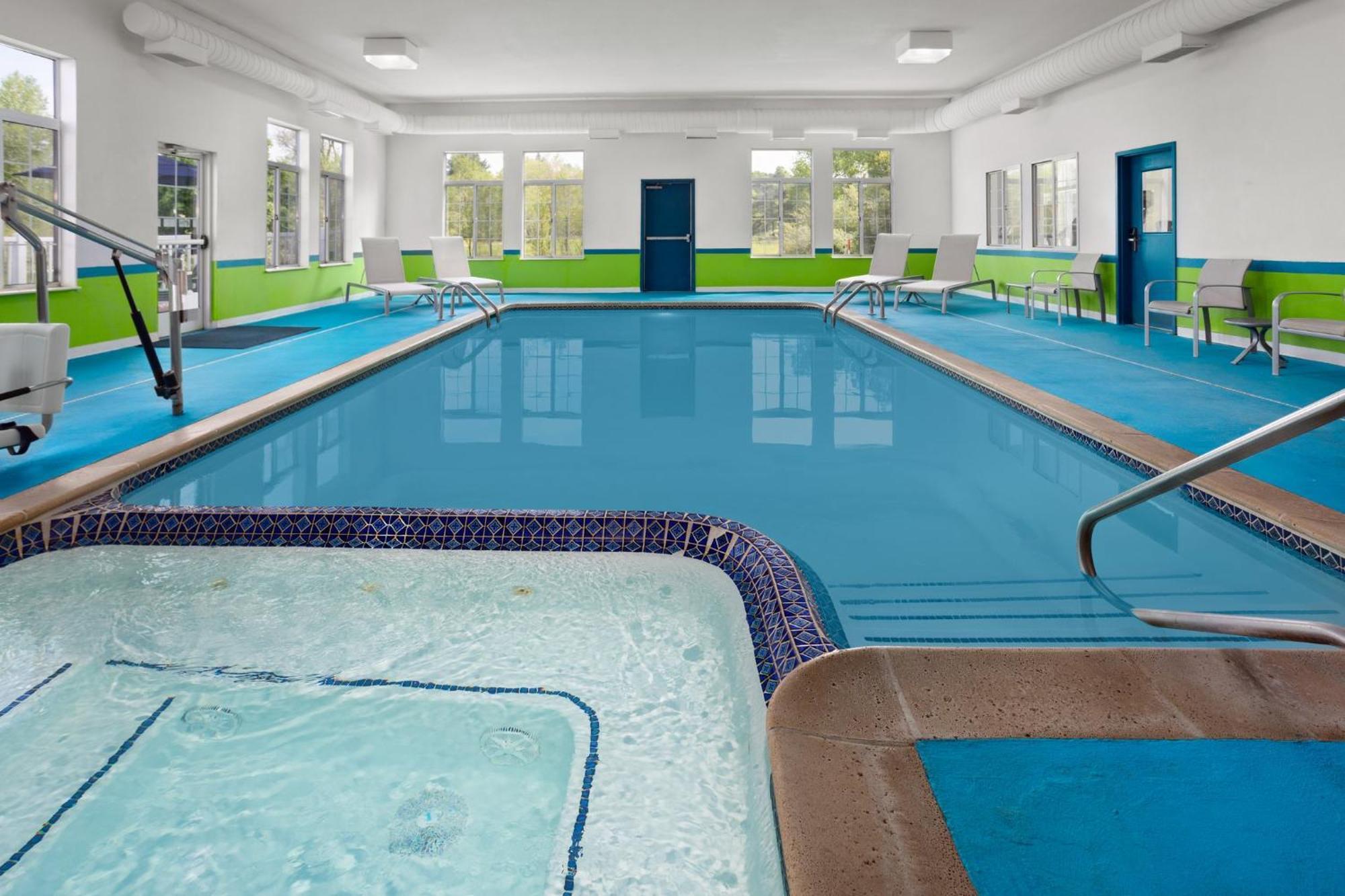 Holiday Inn Express Hotel & Suites Acme-Traverse City By Ihg Zewnętrze zdjęcie