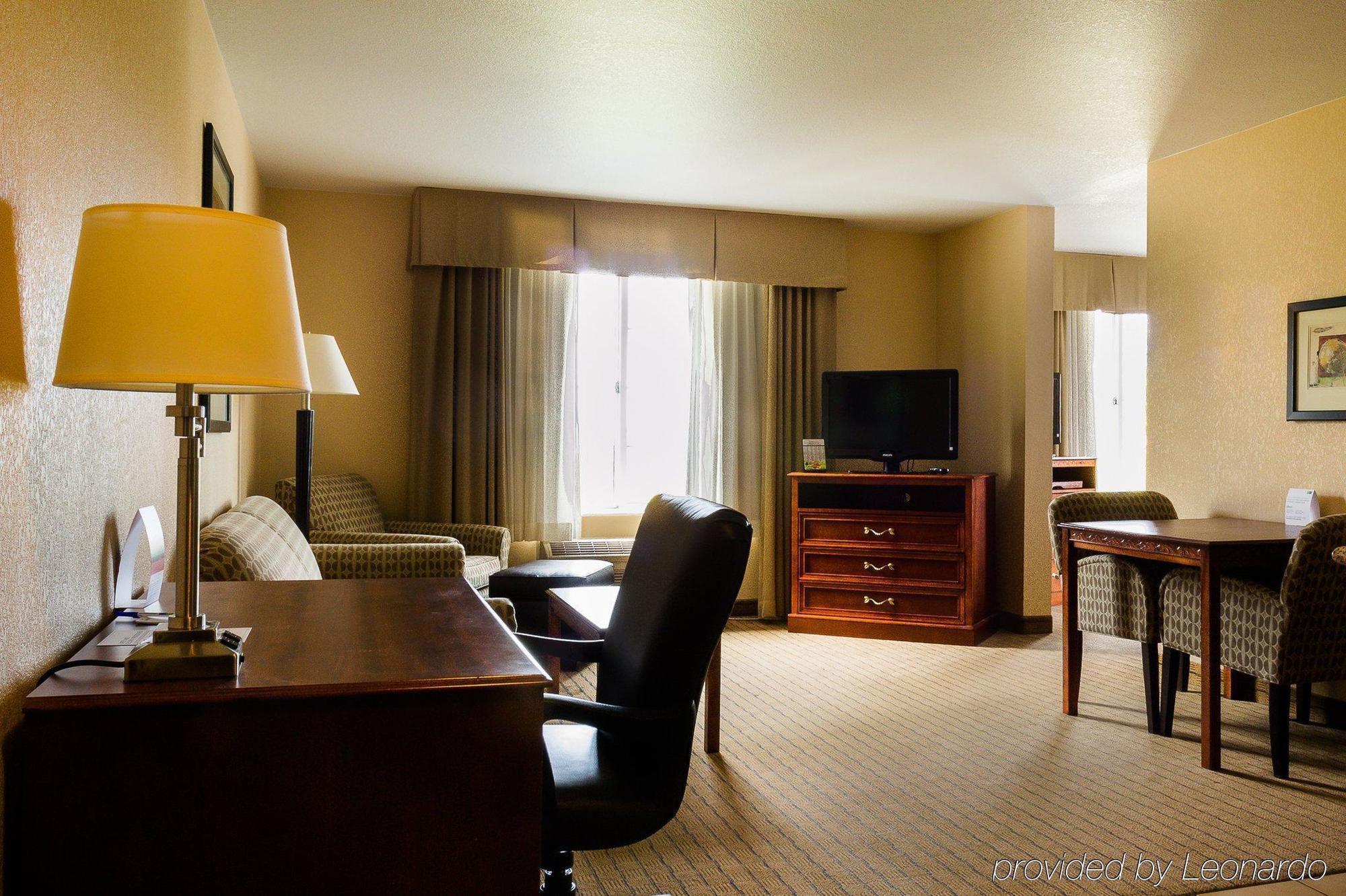Holiday Inn Express Hotel & Suites Acme-Traverse City By Ihg Zewnętrze zdjęcie