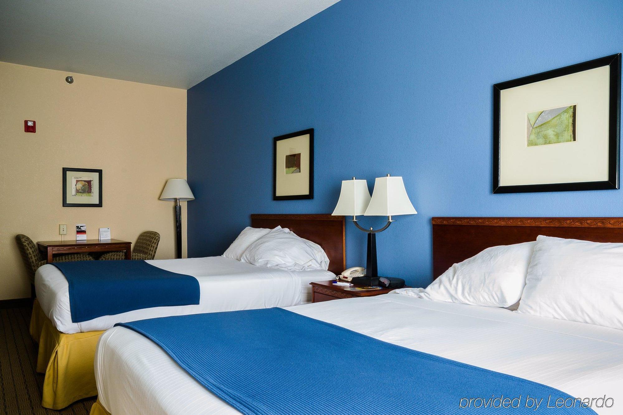 Holiday Inn Express Hotel & Suites Acme-Traverse City By Ihg Zewnętrze zdjęcie