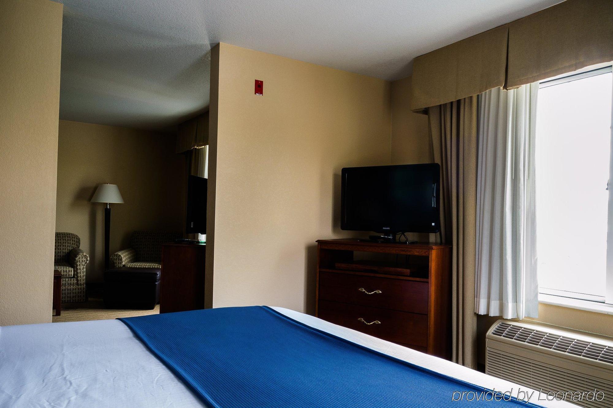 Holiday Inn Express Hotel & Suites Acme-Traverse City By Ihg Zewnętrze zdjęcie