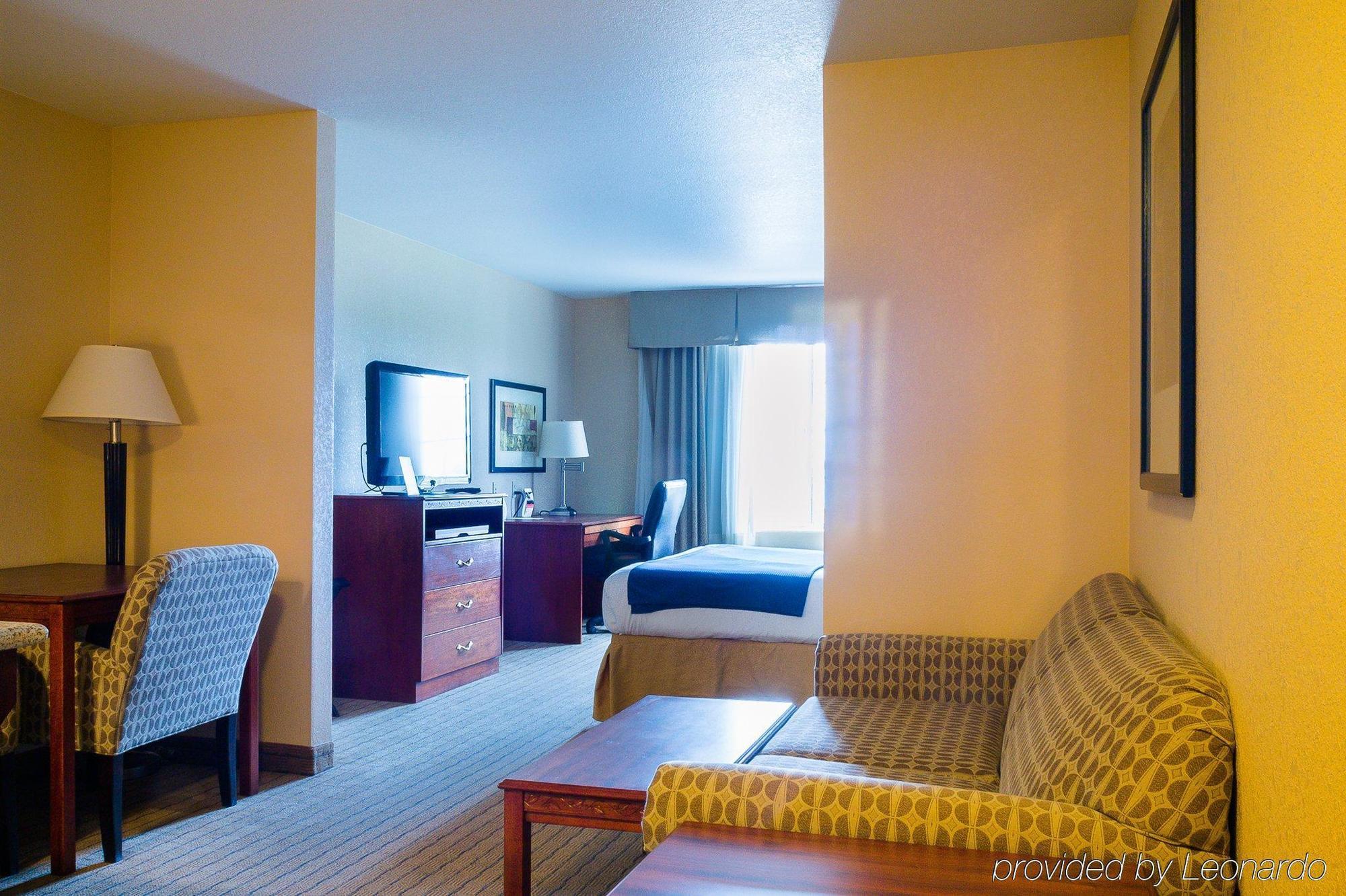 Holiday Inn Express Hotel & Suites Acme-Traverse City By Ihg Zewnętrze zdjęcie